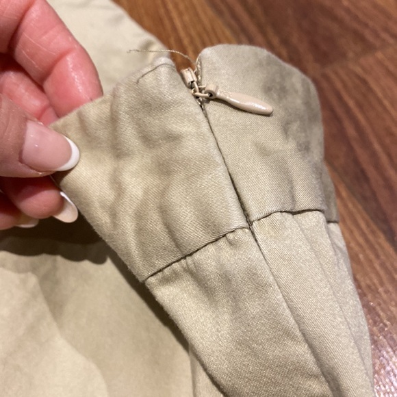 Like new Alfred Sung skirt. - Picture 4 of 5